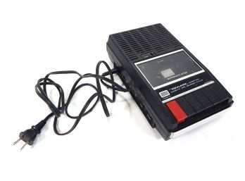 Vintage REALISTIC Cassette Tape Player / Recorder
