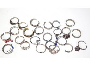 Lot 24 Vintage Sterling Silver Toe Rings
