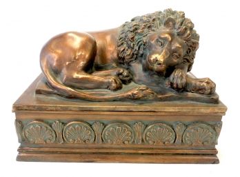 Large Keepsake Chest Desktop Jewelry Box With Sleeping Lion Lid