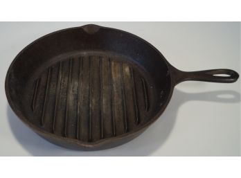 Lodge Ridged Cast Iron Skillet 11 Inches