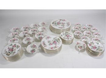 Set Of  81 Pieces Of Wedgwood Bone China Charnwood