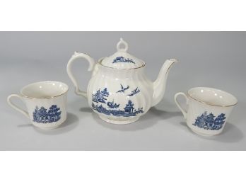 Tea Set With Asian Scene
