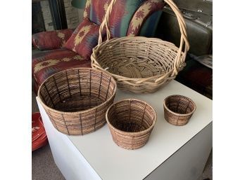 4 Baskets