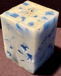Party Lite Vintage Blue And White Cube Candle (2 Of 2)