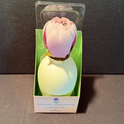 Hallmark Blooming Expressions Greeting - 'you Are One Of Life's Best Gifts!'