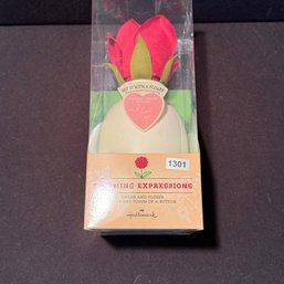 Hallmark Blooming Expressions Greeting - 'i Love You!'