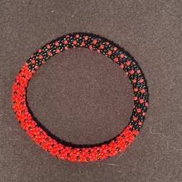 Hand Beaded Bracelet - Red And Black (1 Of 2)
