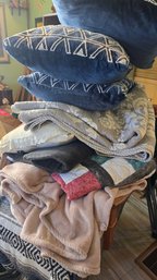Large Lot Of Throw Pillows, And Blankets #171