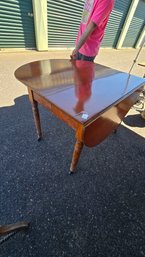 Amazing Drop Leaf Table
