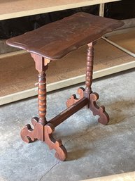 Antique Twisted Leg Eastlake Style Side Table Lot #9