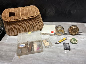 (2) Perrine Fly Reels #57&80 W/ Lures, Creep & More Lot #98