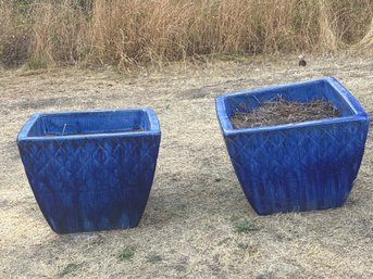 (2) Decorative Large Outdoor Planters Heavy 19x19 Lot #171