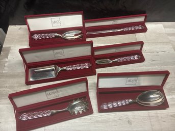 6PC Mikasa Serving Set W/ Lined Cases Lot #222