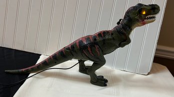 Jurassic Park Dinosaur Makes Sound!