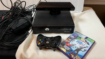 Xbox 360 Set- Console, Kinect Motion Sensor, Controller, Kinect Platinum Hits