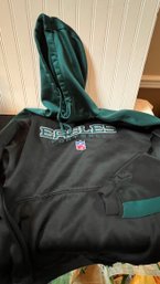 Set Of 2 Philadelphia Eagles Sweatshirt XL & Baseball Cap