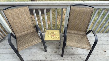 Aluminum Outdoor Chairs With Cardinal Accent Table