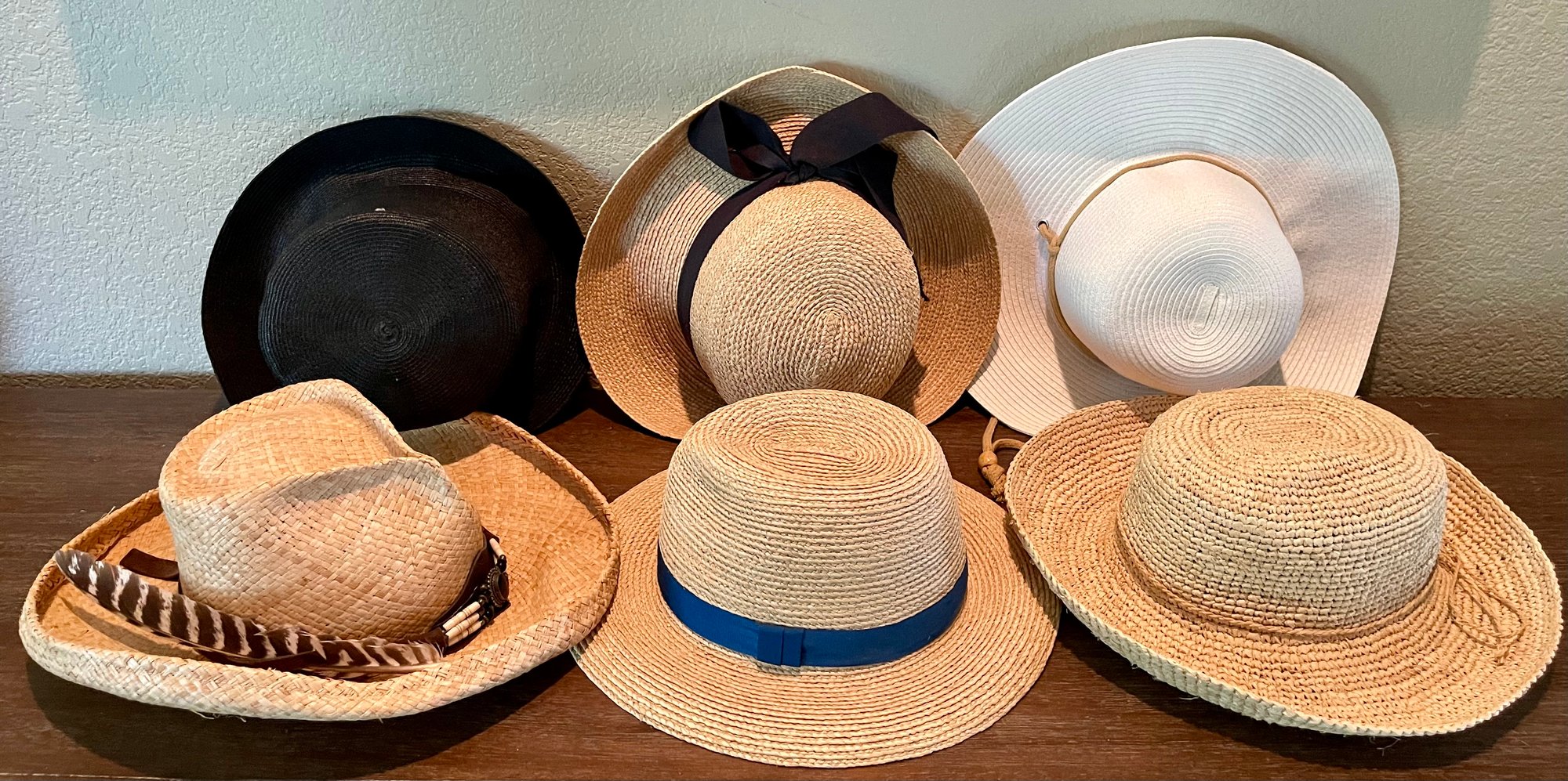 Vintage Ladies Raffia Sun Hat Collection - Helen Kaminski  display picture 2