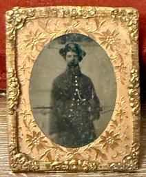 Civil War Era Ambrotype Photograph Soldier In Military Uniform