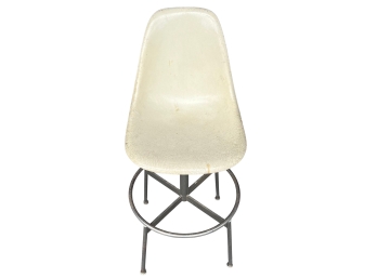 1960's Herman Miller Egg Shell Fiber Glass Drafting Chair With Metal Base