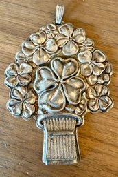 Sterling Silver Antique Reed & Barton Repousse 4 Leaf Clover Good Luck Whistle - 22.08 Grams