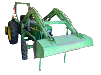1980's John Deere 950 Yanmar 3T90J Diesel Utility Tractor 752 Hours With Keys And Attachments