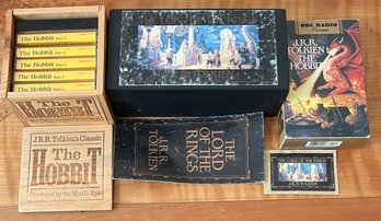 J.r.r. Tolkien - The Hobbit VHS And Cassettes, Lord Of The Rings 1987 Cassette Set