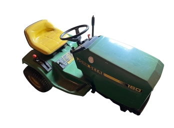 John Deere 160 Lawn Tractor With Key For Parts Or Repair