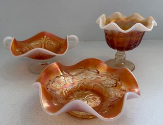 (2) Dugan Ruffled Compotes And A Marigold Ruffled Bowl