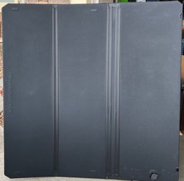 Toyota Tacoma 5 Foot Hard Plastic Bed Topper 61'x  62'