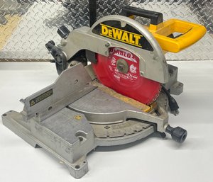 DeWalt DW705 12 Inch Compound Miter Saw With Diablo Blade