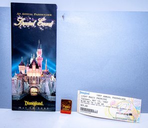 DISNEYLAND'S 1997 'LIGHT MAGIC' ANNUAL PASSPORT SPECIAL EVENT - LOT OF 3 ITEMS - ONE PRICE
