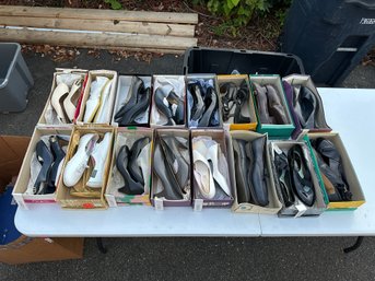 Large Lot Womens Shoes  Heels, Flats & Dress Shoes  Black, Neutral & White Tones  Assorted Sizes