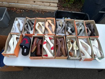 Large Lot Womens Heels, Flats & Dress Shoes  White, Neutral & Brown Tones  Assorted Sizes  Boxed