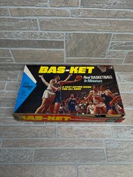 BAS-KET Cadaco Game Real Basketball In Minature