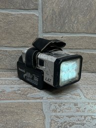 Makita 18V LXT Cordless Flashlight W/ 3.0Ah Battery BL1830 (Working)