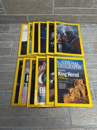 Lot Of National Geographic Magazines  Science, History, Nature Issues