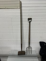 Vintage Garden Tool Lot  4-Tine Pitchfork & Flat Spade / Edger W/ Wood Handles