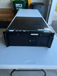 MapleWorks Industrial Rackmount Computer System - Untested