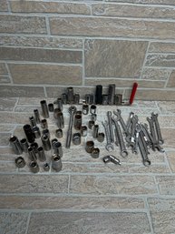 Large Mixed Socket & Combination Wrench Tool Lot - Craftsman & Assorted Sizes