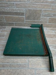 Vintage Premier Photo Materials Heavy Duty Guillotine Paper Cutter - 15' X 15' Cutting Board