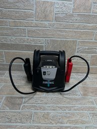Schumacher Instant Power XP750C Portable Jump Starter Air Compressor Power Station - Untested