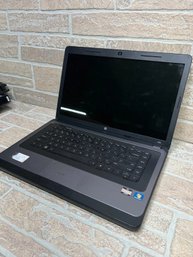 HP 2000 Laptop With AMD E2 Vision - Untested, For Parts Or Repair
