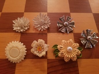 Lot Of 6 Pins
