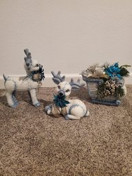 Adorable Christmas Sleigh And Reindeer Figurines Decor