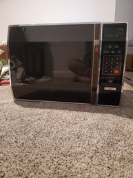Working Vintage GE Microwave