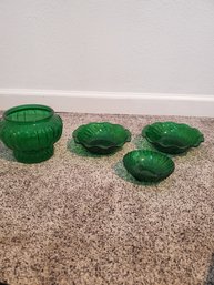 Lot Of 4 Greenware Vintage Glass Bowls
