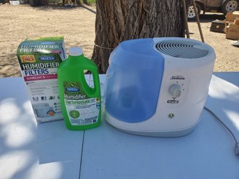 Sunbeam Humidifier, Filter And Solution