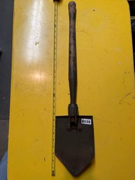 Vintage WWII Army Field Spade/ Folding Shovel