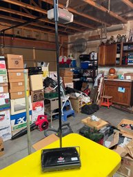 Manual Bissell Sweep Up Push Vacuum